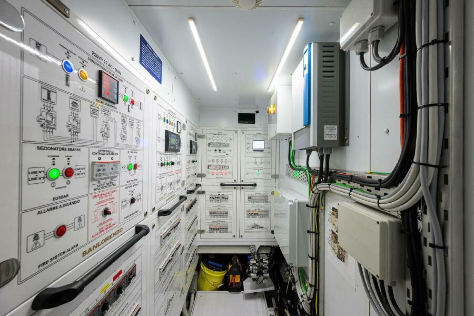 Slide: The Image of Sanlorenzo SD112 Phoenix - Control Room 2019 Sanlorenzo SD112 Phoenix - 4745458