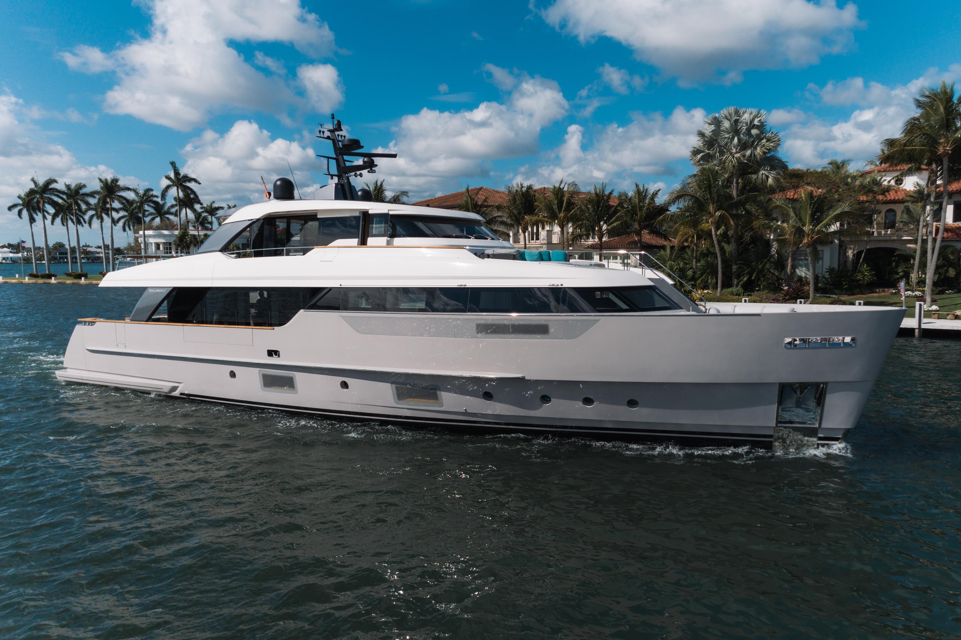 Slide: The Image of 2021-San-Lorenzo-SD96-MarineMax-Naples - 0