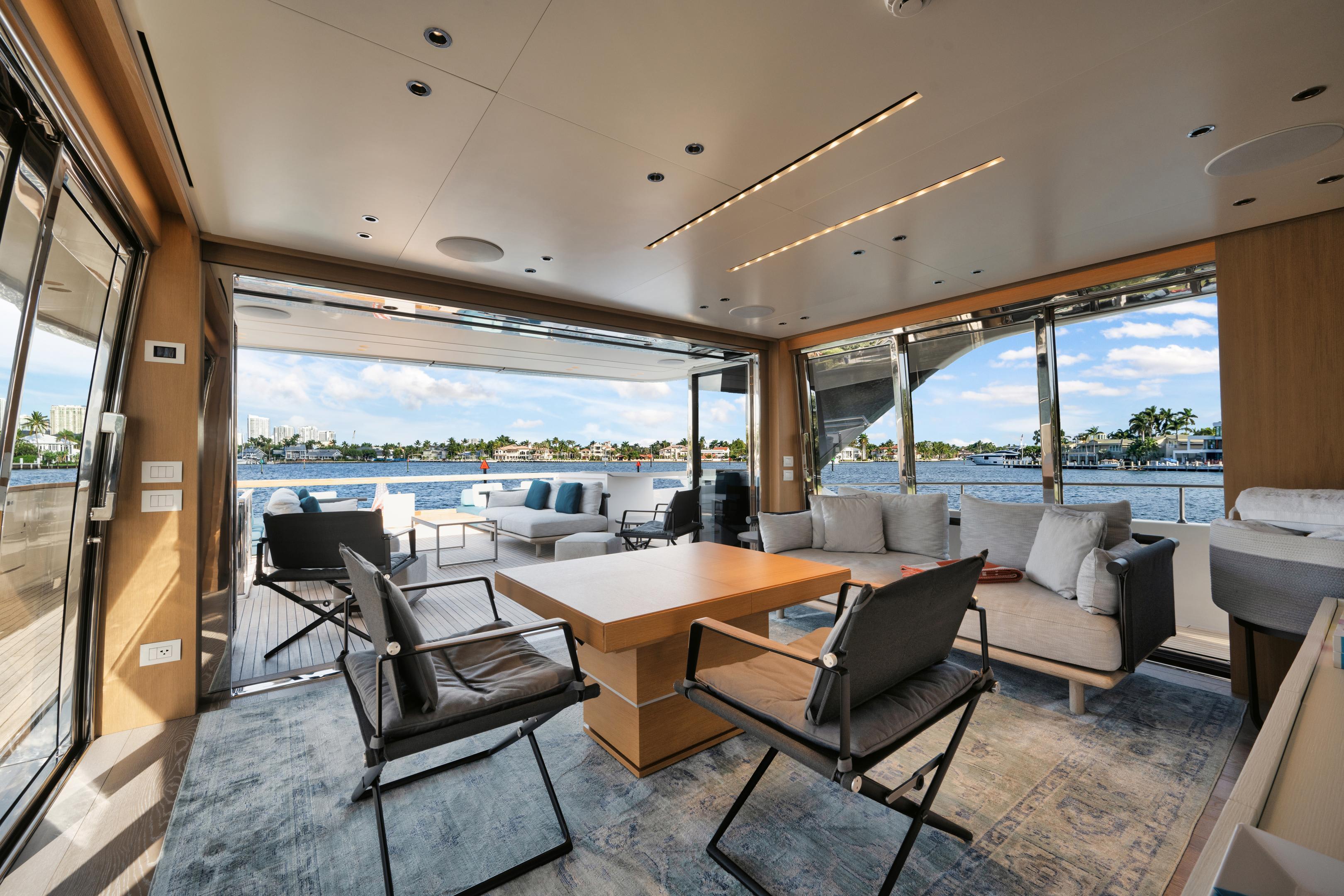 Slide: The Image of 2021-San-Lorenzo-SD96-MarineMax-Naples - 10