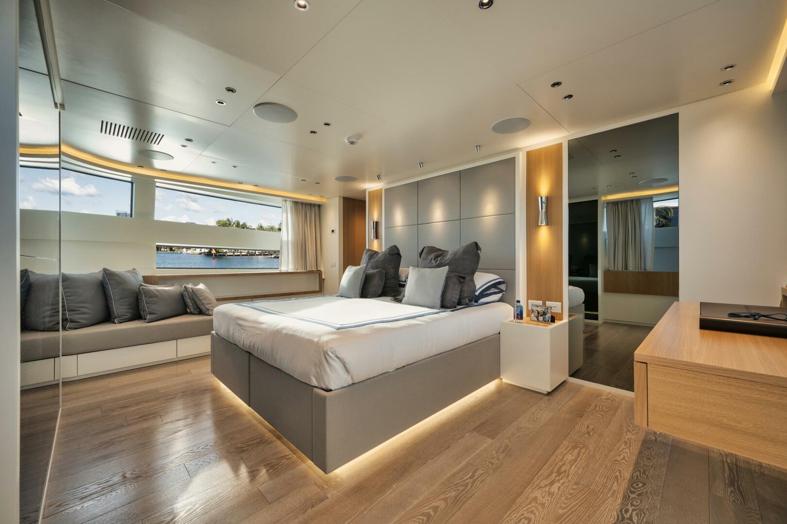 Slide: The Image of Cabin - 4393859