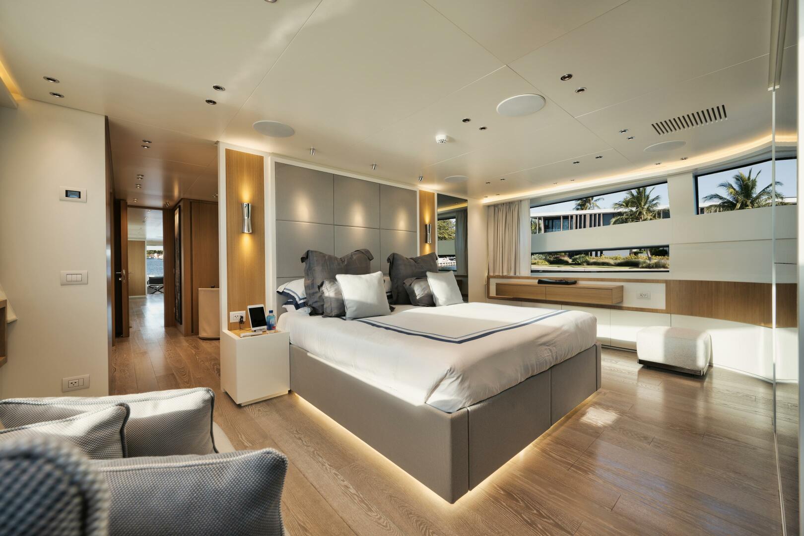 Slide: The Image of Cabin - 4393860
