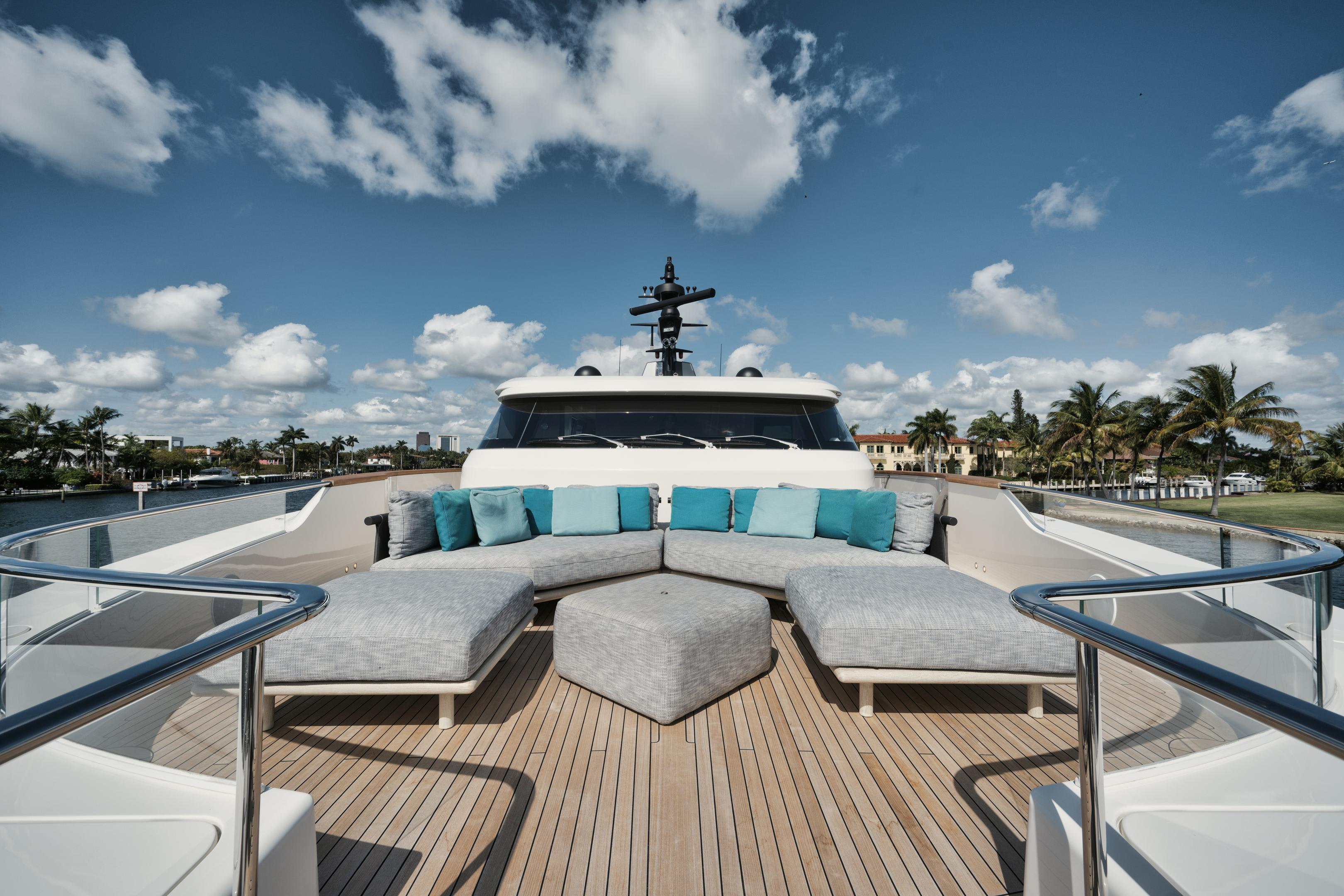 Slide: The Image of 2021-San-Lorenzo-SD96-MarineMax-Naples - 5