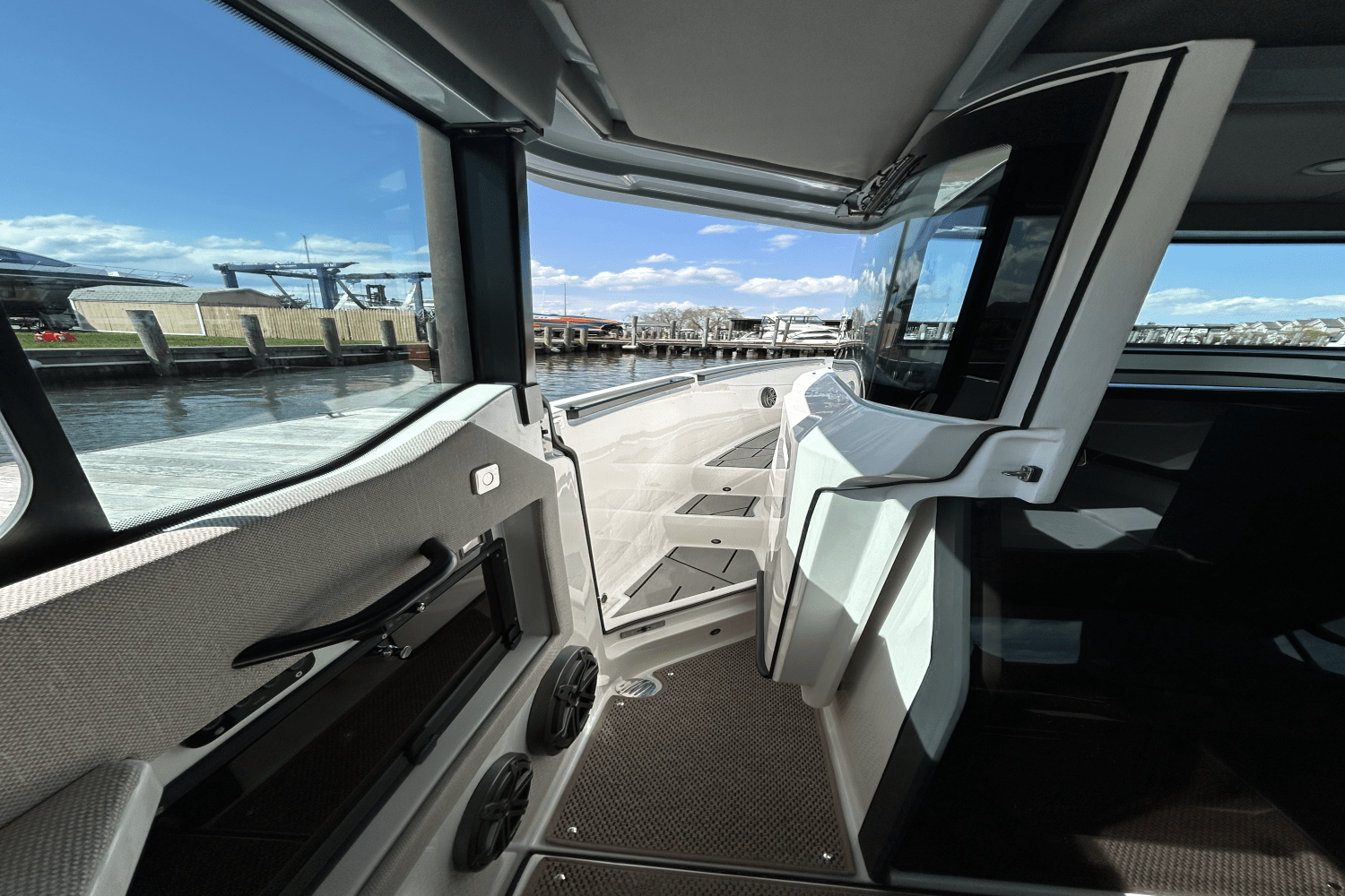 Slide: The Image of Saxdor 320 GTC 2025 - 31