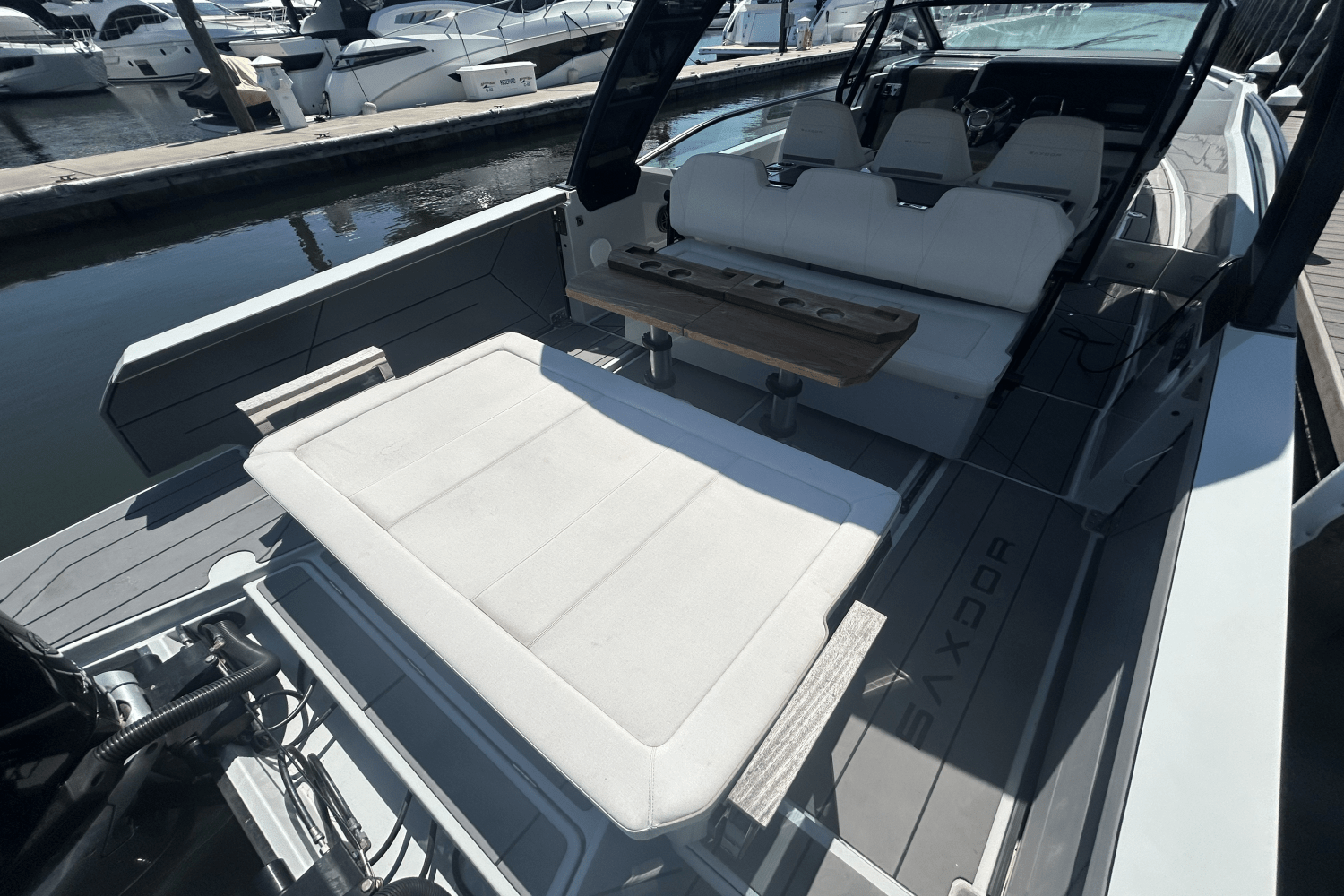 Slide: The Image of Saxdor 320 GTO 2024 - 10