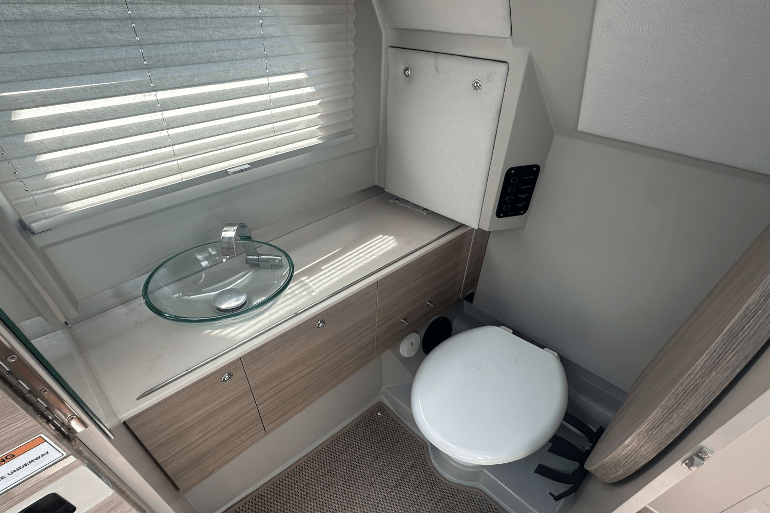 Slide: The Image of Saxdor 320 GTO 2024 - 36