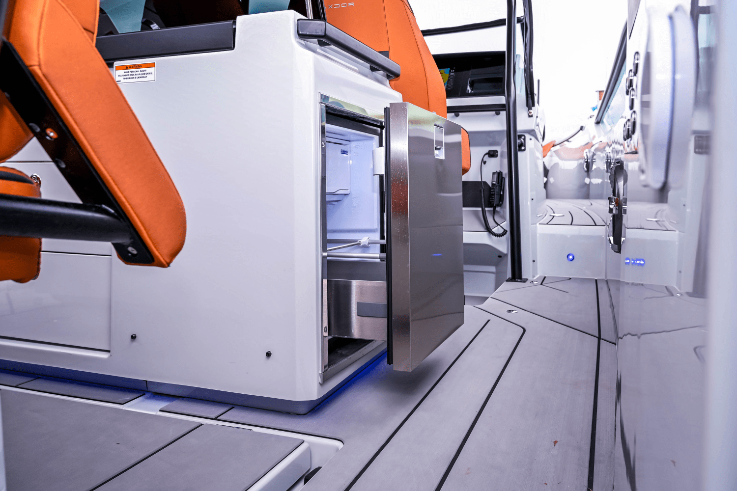 Slide: The Image of Saxdor 320 GTO 2025 - 101