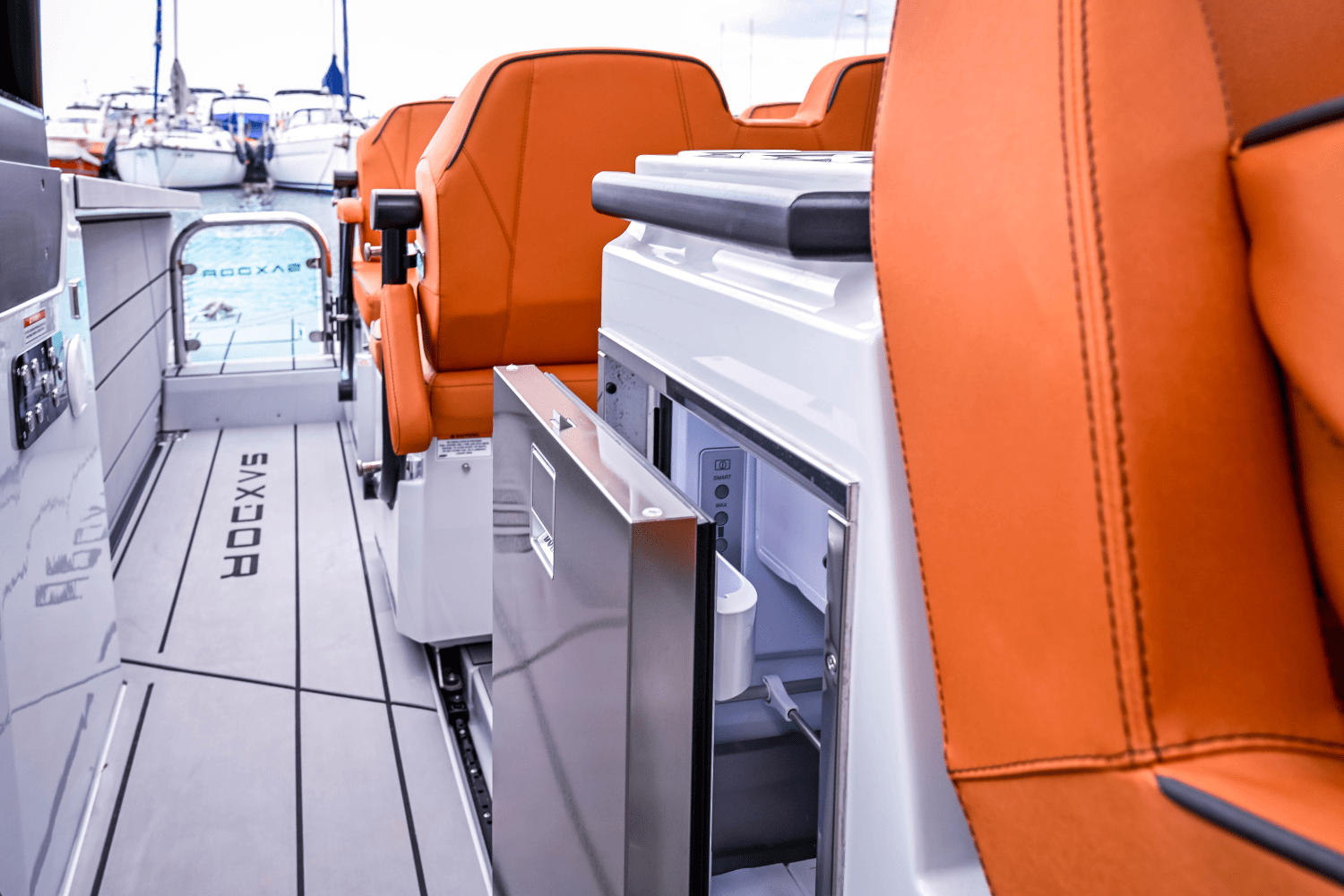 Slide: The Image of Saxdor 320 GTO 2025 - 103