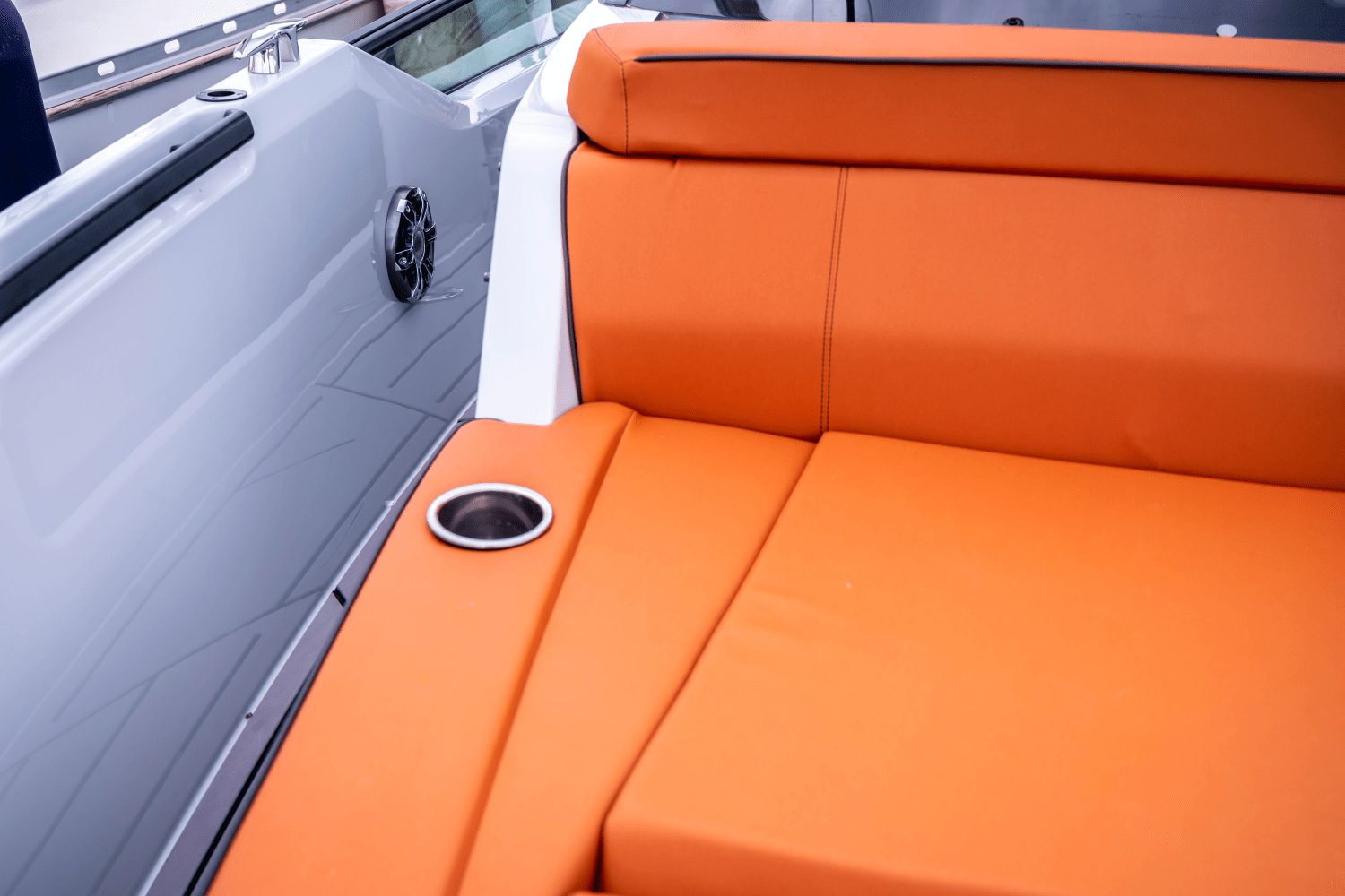 Slide: The Image of Saxdor 320 GTO 2025 - 124