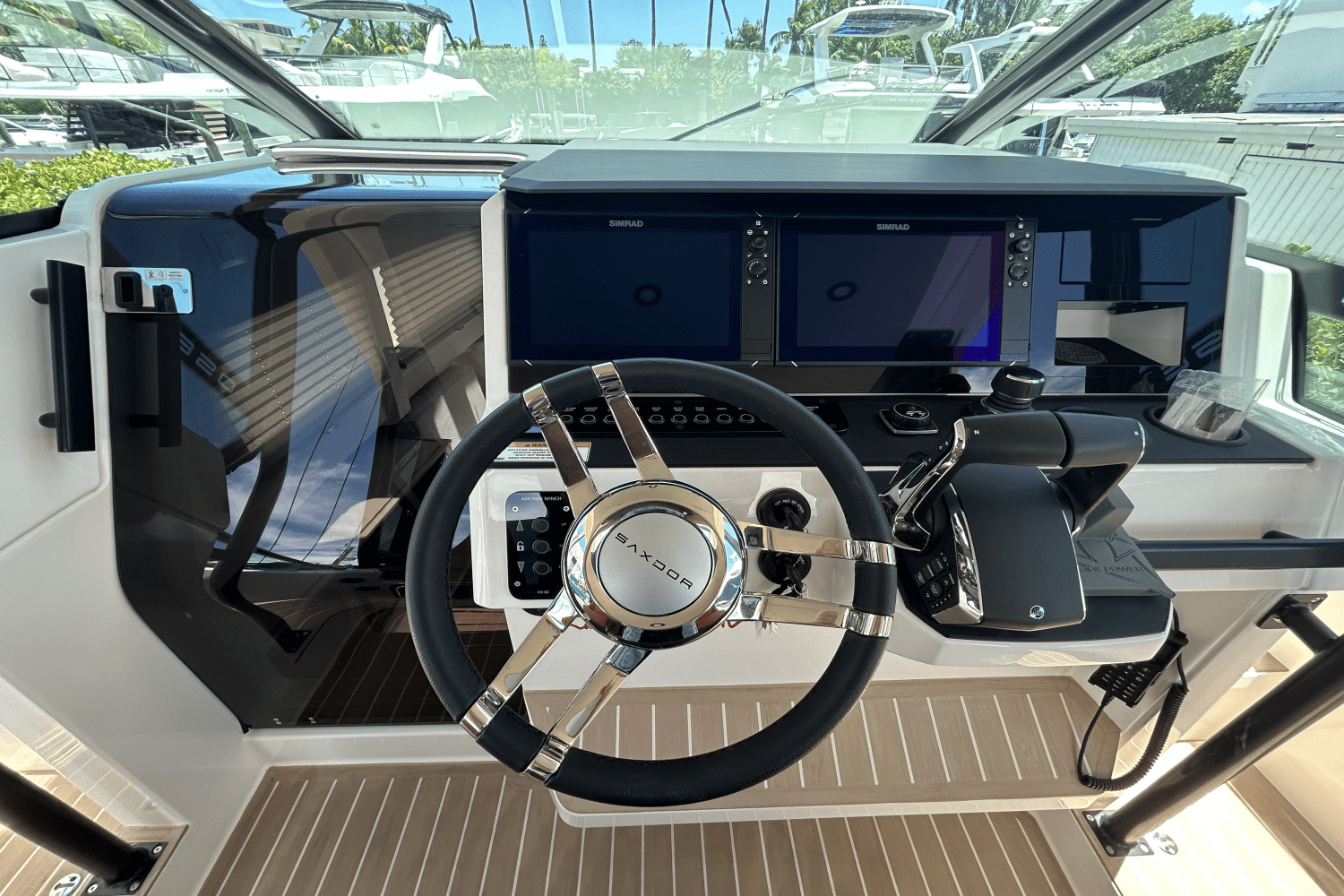 Slide: The Image of Saxdor 320 GTO 2025 - 15