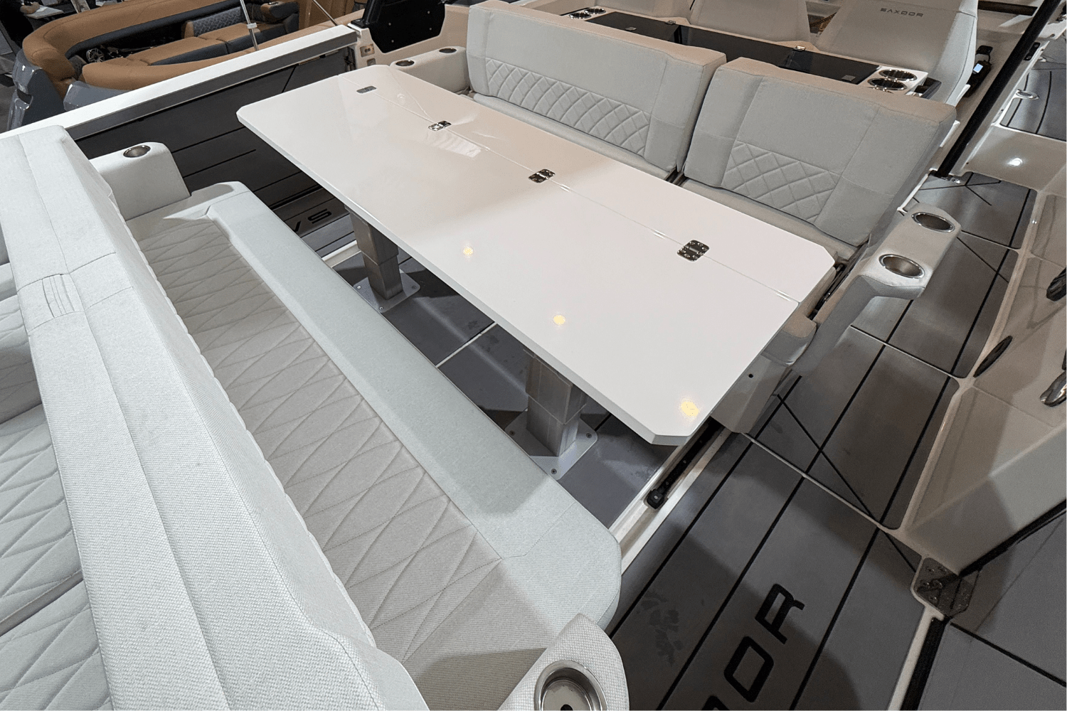 Slide: The Image of Saxdor 320 GTO 2025 - 18