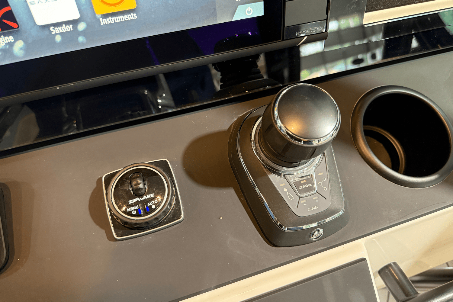 Slide: The Image of Saxdor 320 GTO 2025 - 25