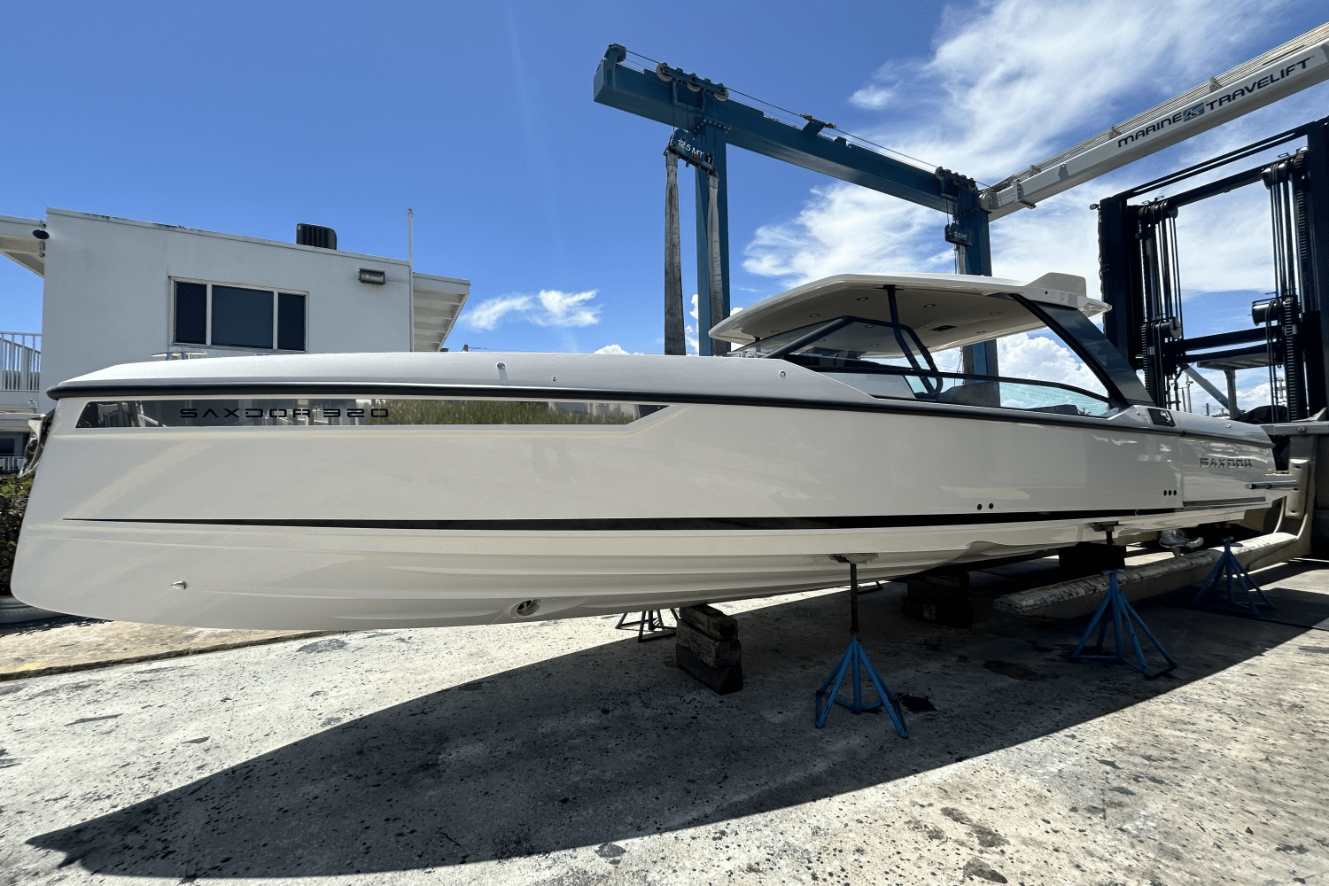 Slide: The Image of Saxdor 320 GTO 2025 - 3