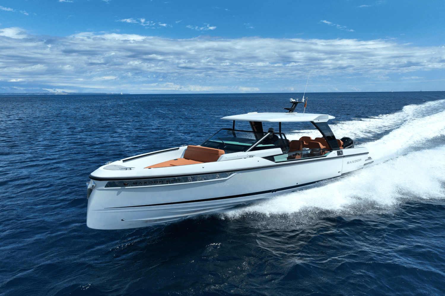 Slide: The Image of Saxdor 320 GTO 2025 - 42