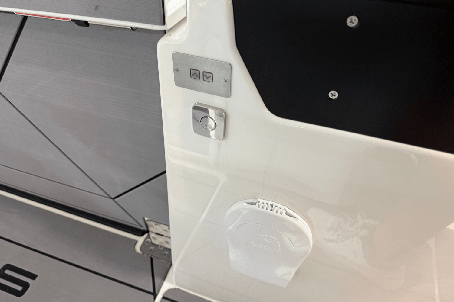 Slide: The Image of Saxdor 320 GTO 2025 - 46