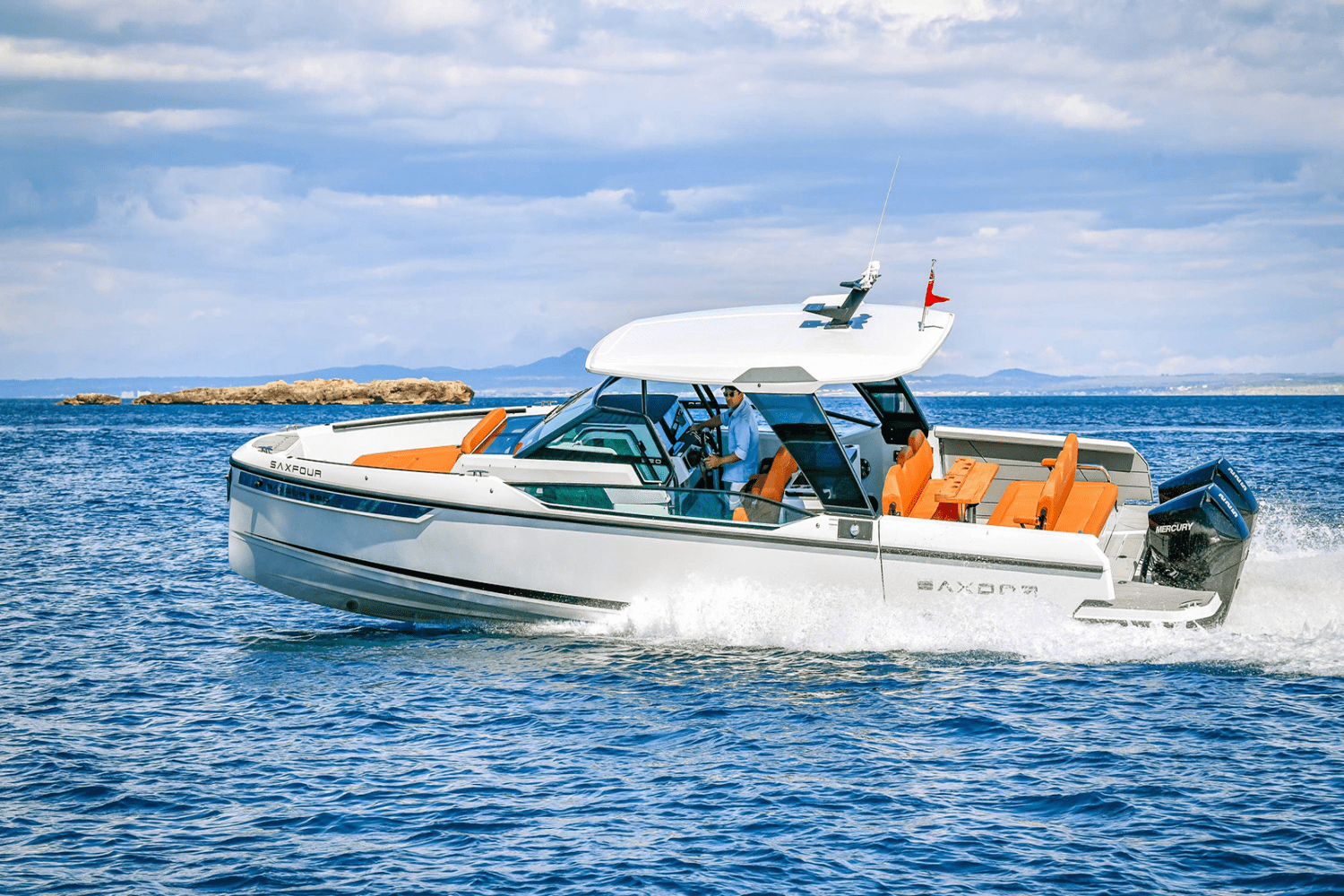 Slide: The Image of Saxdor 320 GTO 2025 - 47