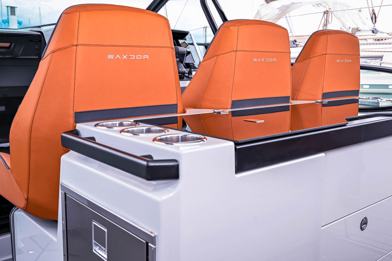 Slide: The Image of Saxdor 320 GTO 2025 - 98