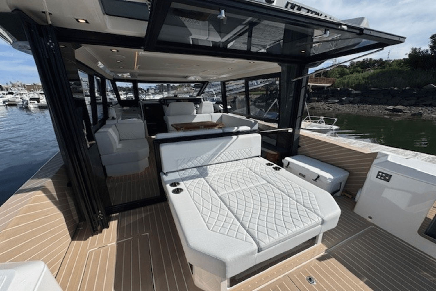 Slide: The Image of Saxdor 400 GTC 2025 - 11