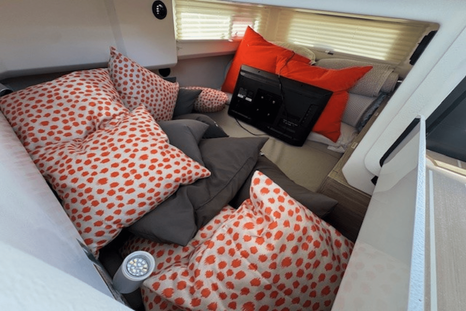 Slide: The Image of Saxdor 400 GTC 2025 - 17