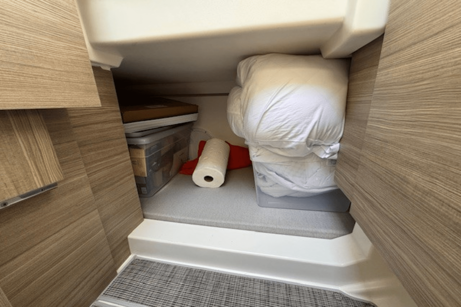 Slide: The Image of Saxdor 400 GTC 2025 - 29