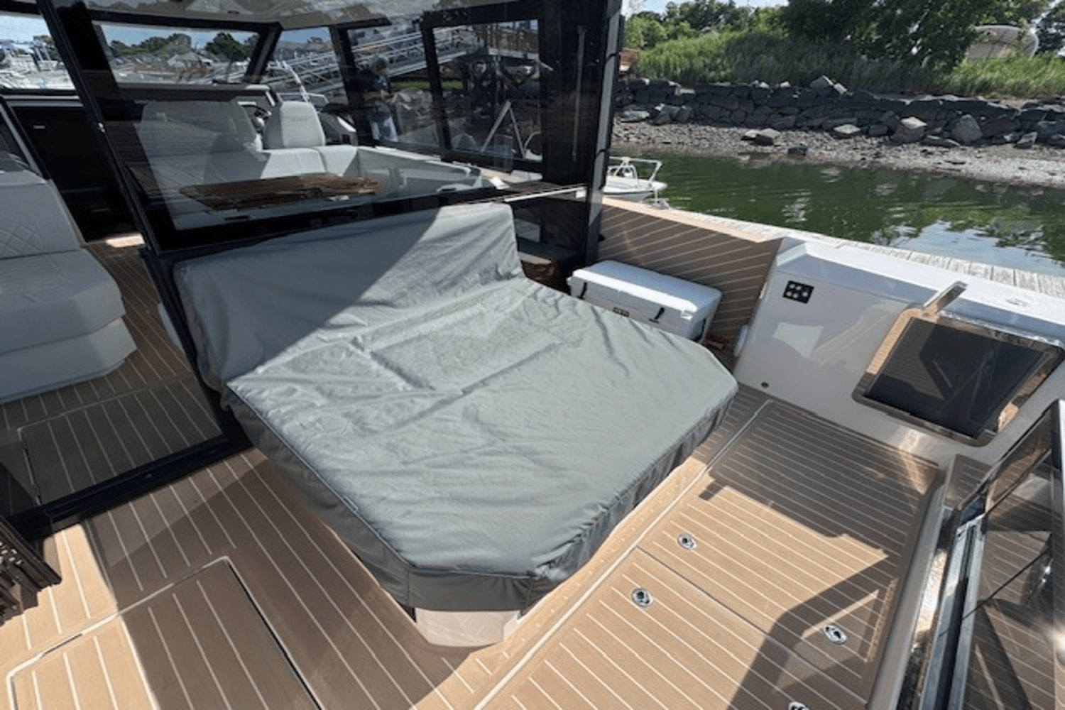 Slide: The Image of Saxdor 400 GTC 2025 - 8