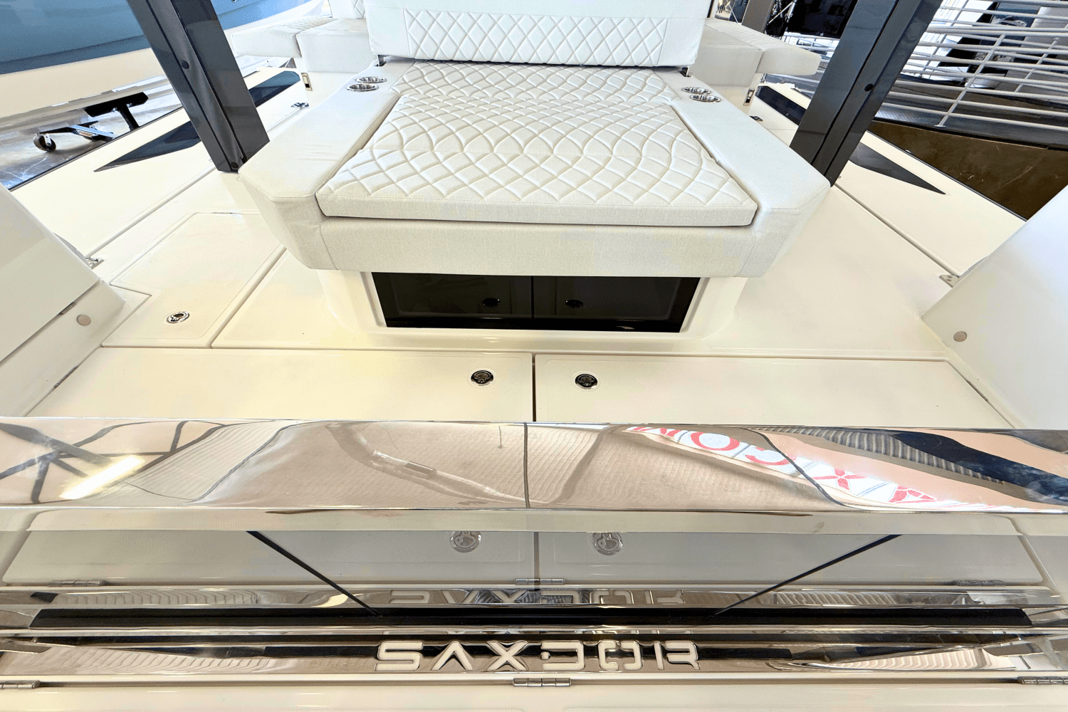 Slide: The Image of Saxdor 400 GTO 2025 - 19