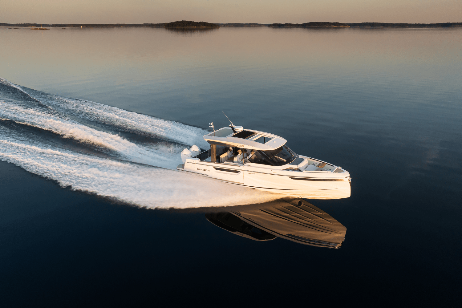 Slide: The Image of Saxdor 400 GTO 2025 - 76