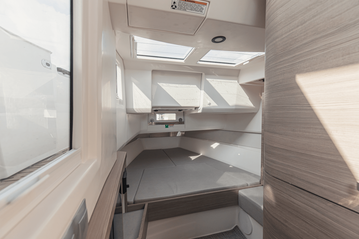 Slide: The Image of Saxdor 400 GTO 2026 - 24