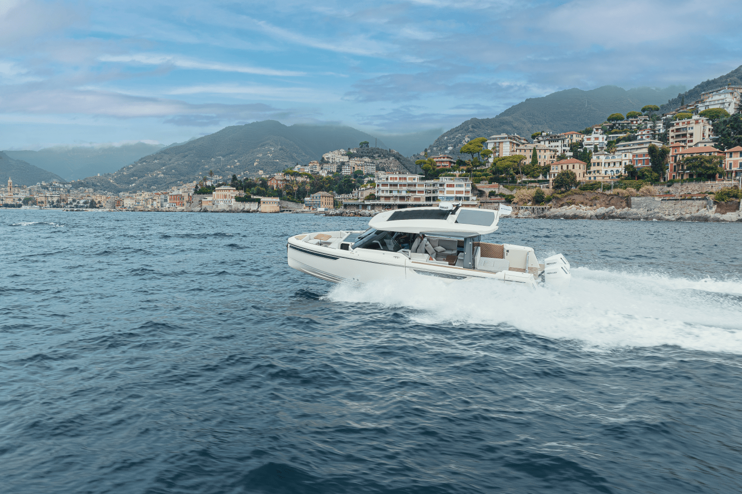 Slide: The Image of Saxdor 400 GTO 2026 - 50