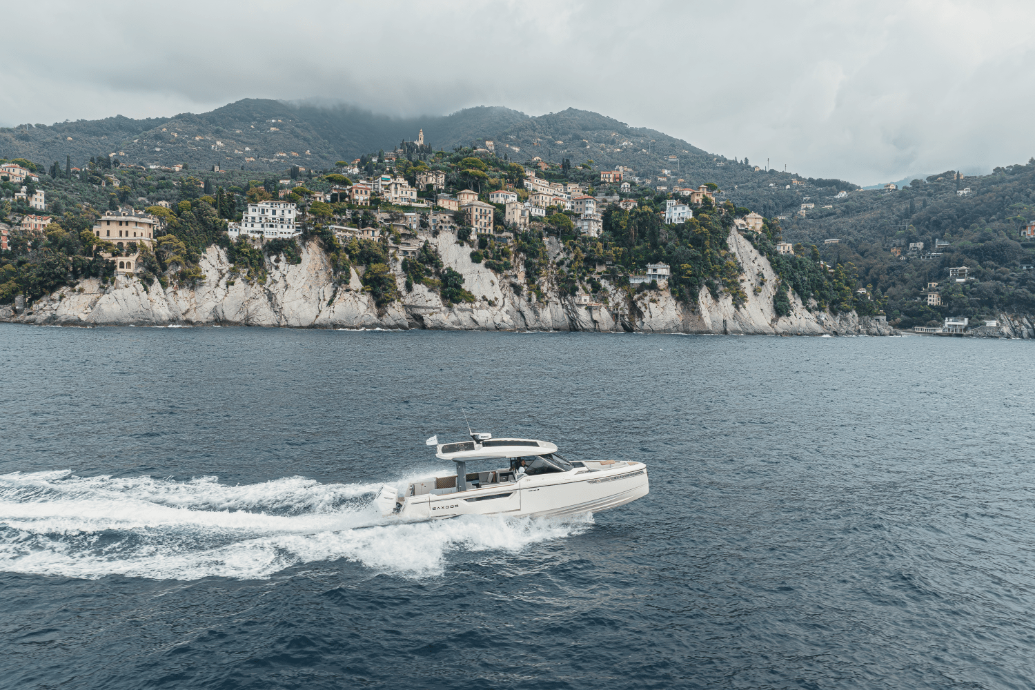 Slide: The Image of Saxdor 400 GTO 2026 - 55