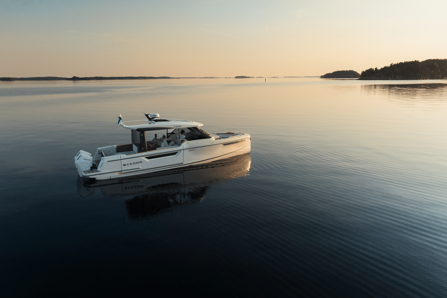 Slide: The Image of Saxdor 400 GTO 2026 - 98