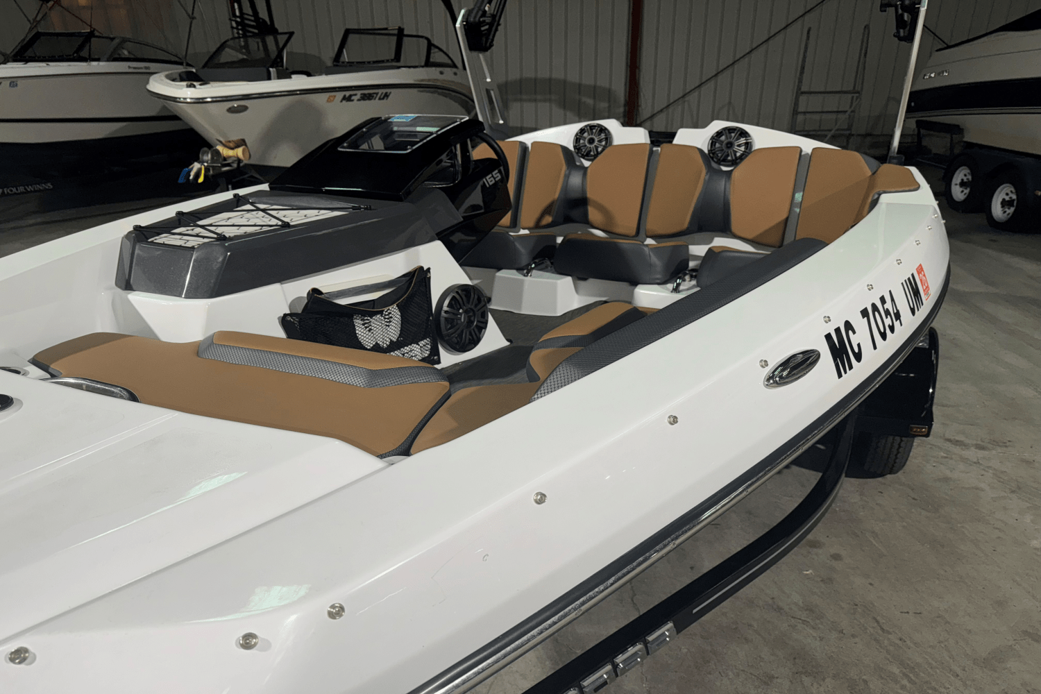 Slide: The Image of Scarab 165 IMPULSE 2021 - 4