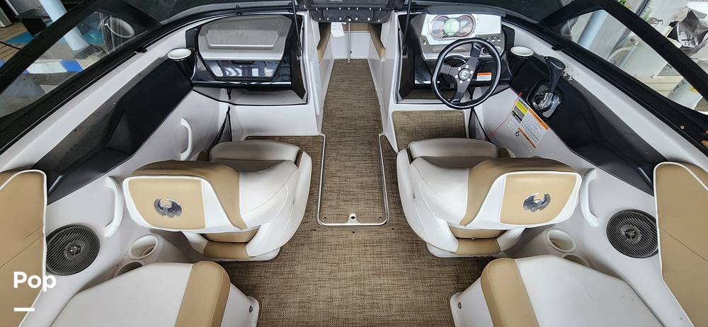 Slide: The Image of Scarab 195 Platinum Edition 2016 - 15401865