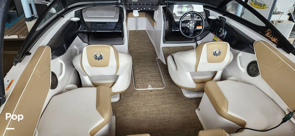 Slide: The Image of Scarab 195 Platinum Edition 2016 - 15401909