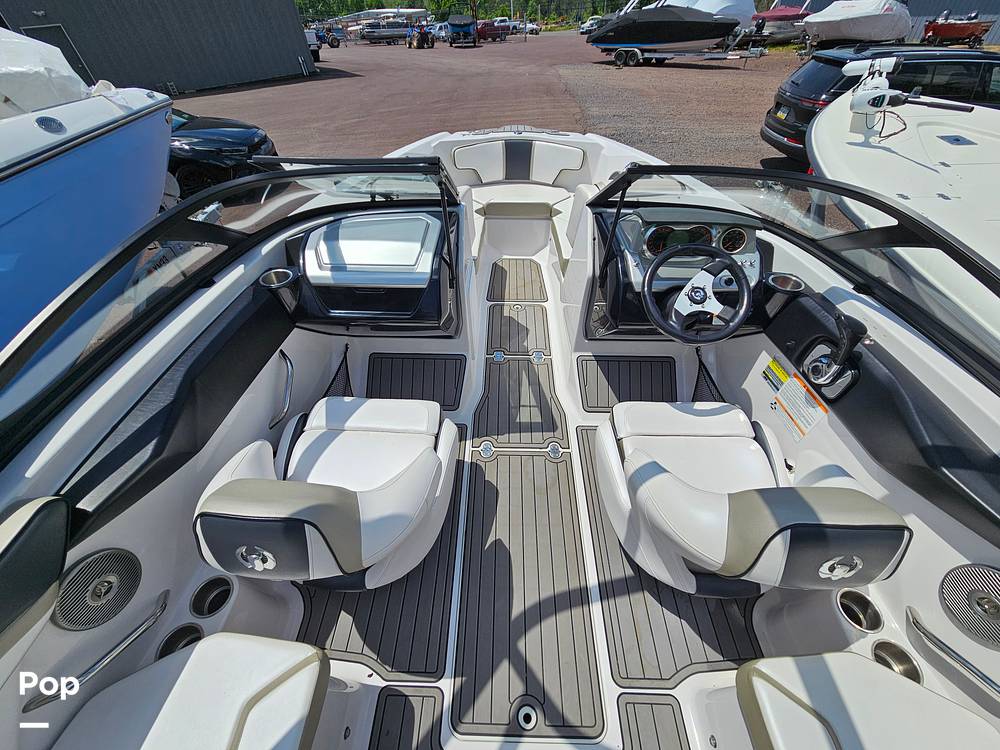 Slide: The Image of Scarab 215 HO Impulse 2014 - 14339287