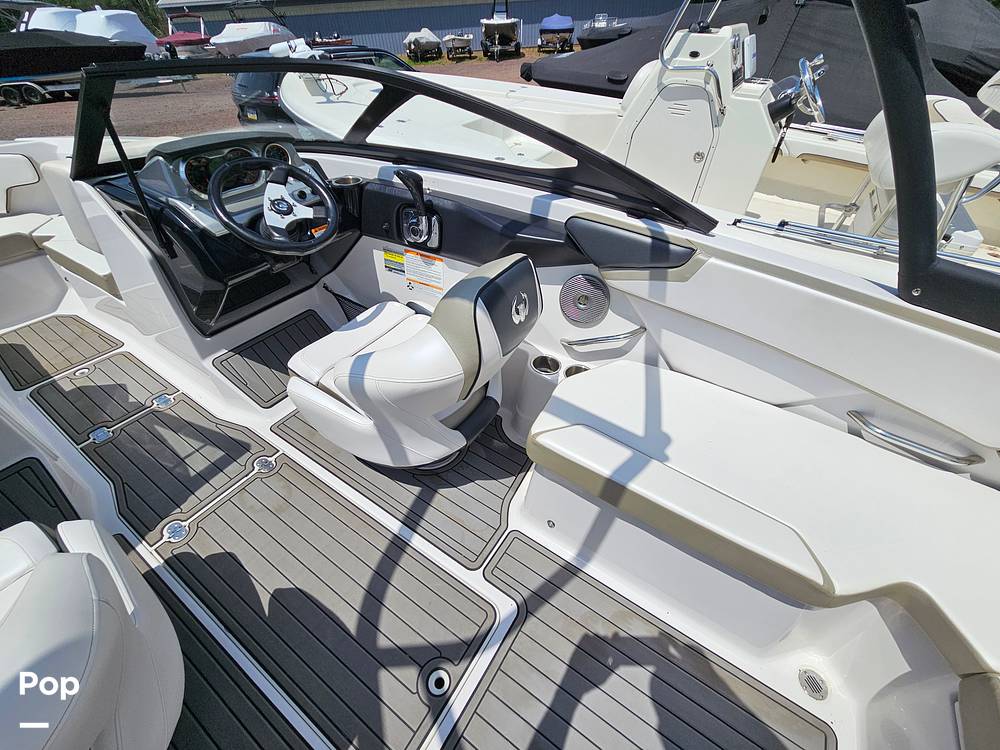 Slide: The Image of Scarab 215 HO Impulse 2014 - 14339292