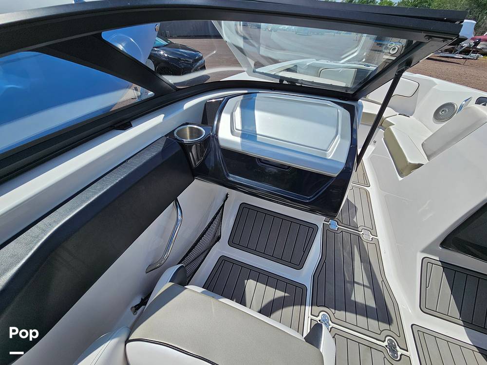 Slide: The Image of Scarab 215 HO Impulse 2014 - 14339303