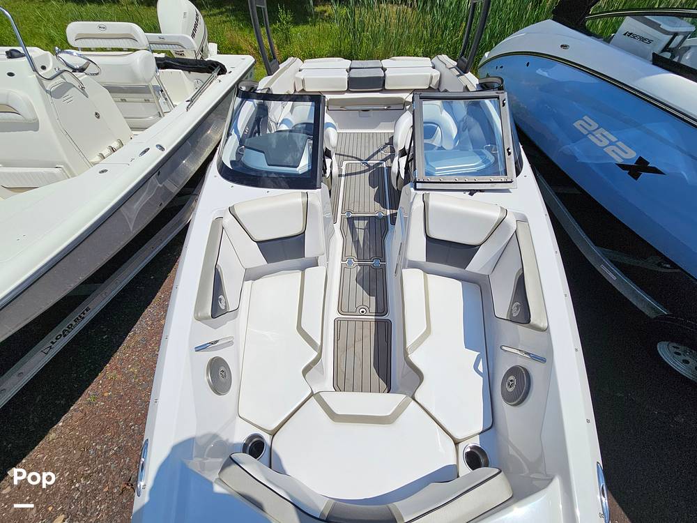 Slide: The Image of Scarab 215 HO Impulse 2014 - 14339348