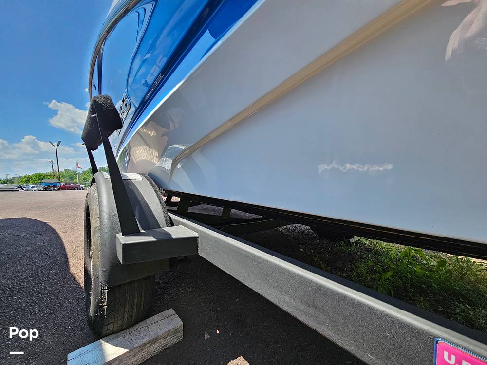 Slide: The Image of Scarab 215 HO Impulse 2014 - 14339401