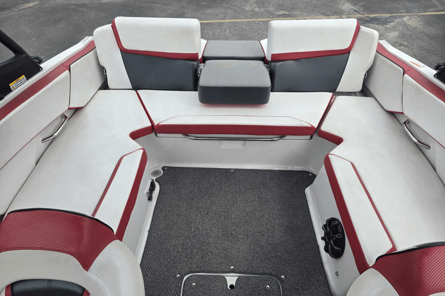 Slide: The Image of Scarab 215 HO IMPULSE 2015 - 11