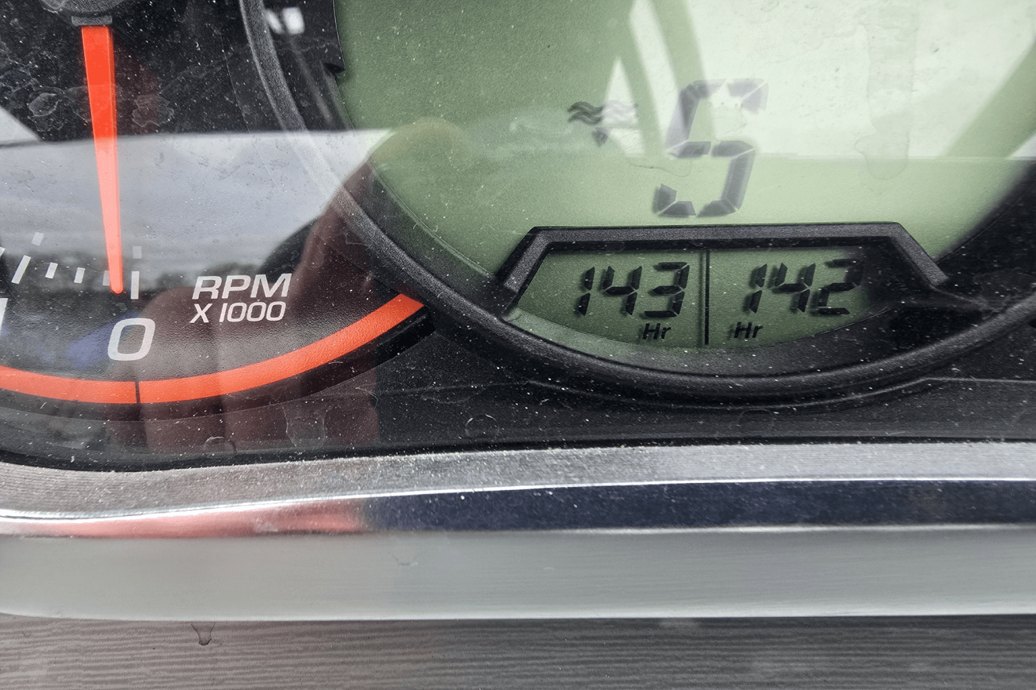 Slide: The Image of Scarab 215 HO IMPULSE 2015 - 18