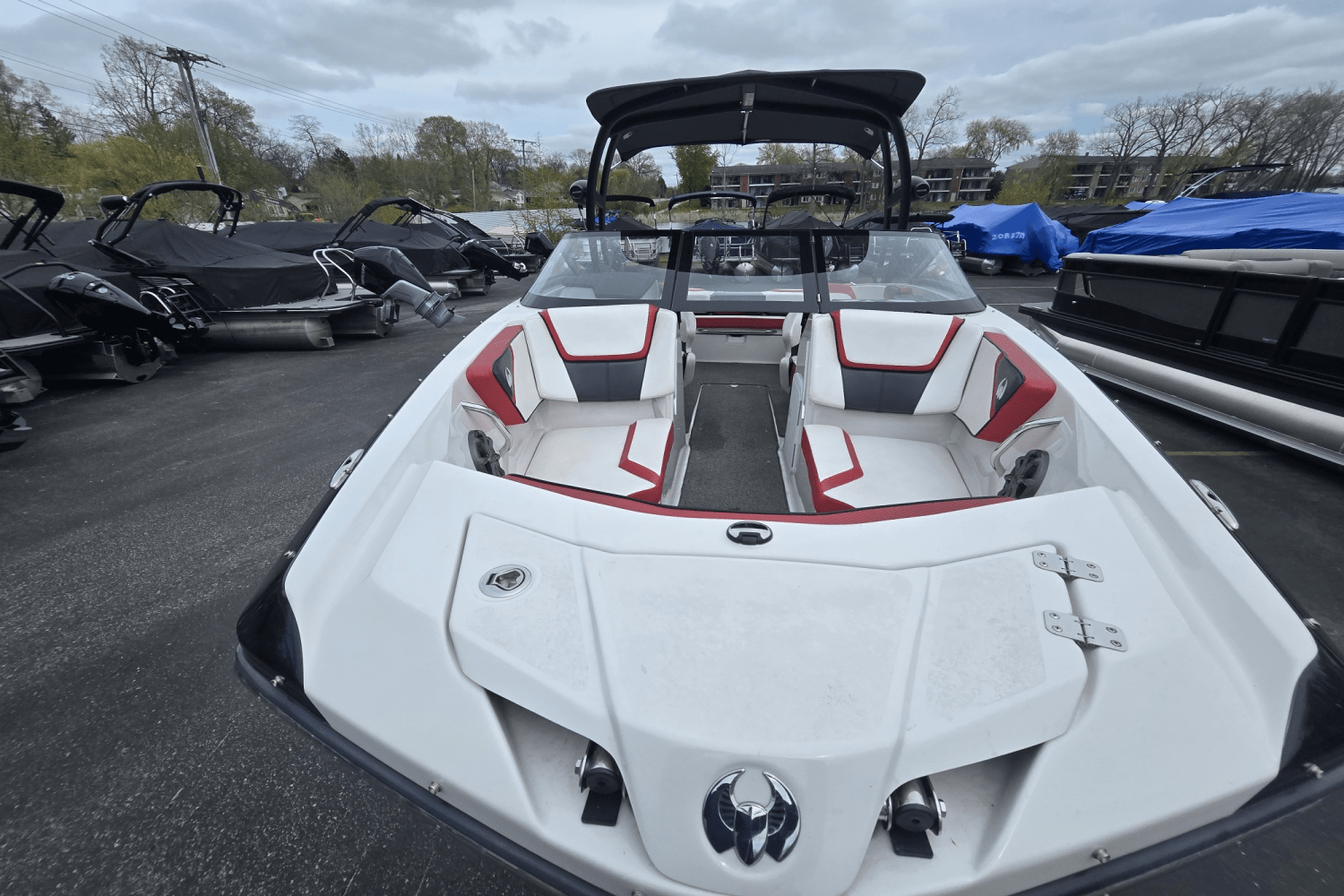 Slide: The Image of Scarab 215 HO IMPULSE 2015 - 5