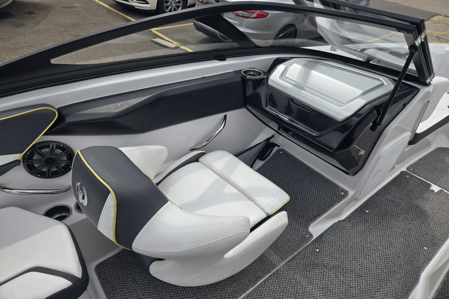 Slide: The Image of Scarab 215 HO/IMPULSE 2016 - 14