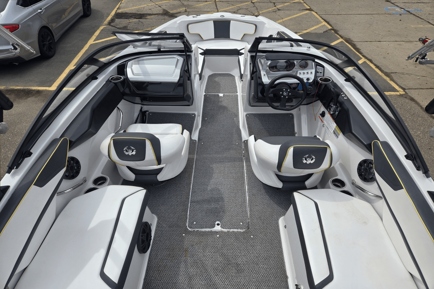 Slide: The Image of Scarab 215 HO/IMPULSE 2016 - 19