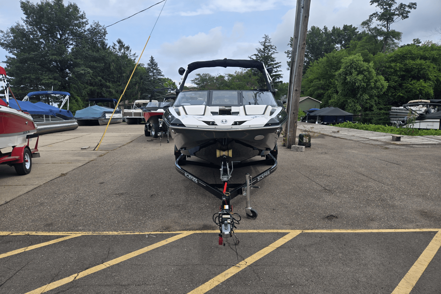 Slide: The Image of Scarab 215 HO/IMPULSE 2016 - 3