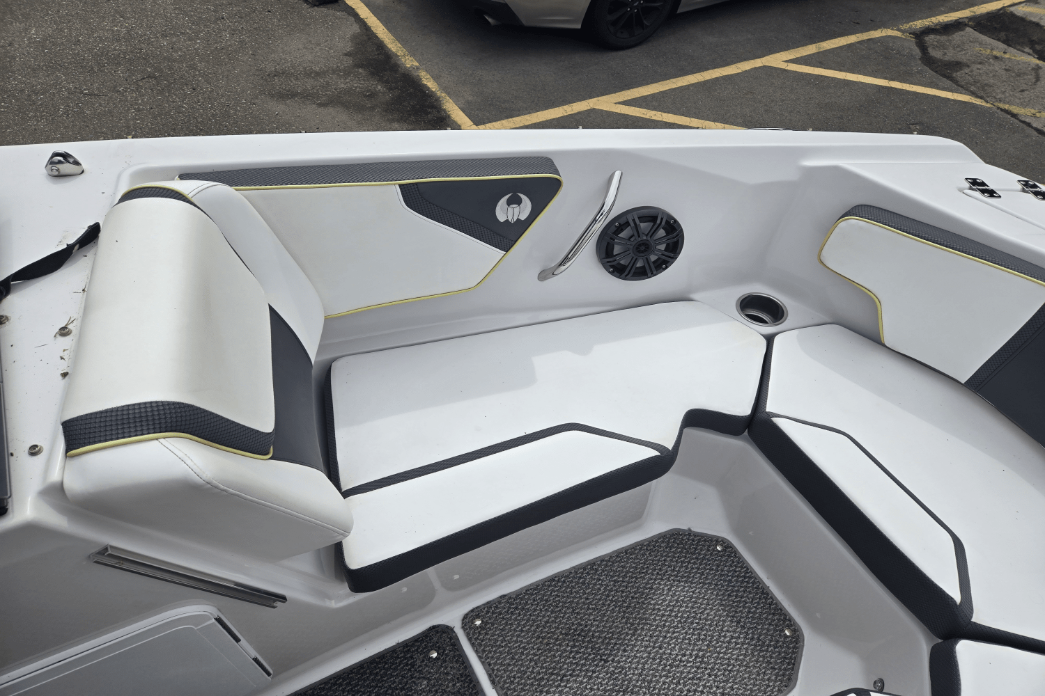 Slide: The Image of Scarab 215 HO/IMPULSE 2016 - 5