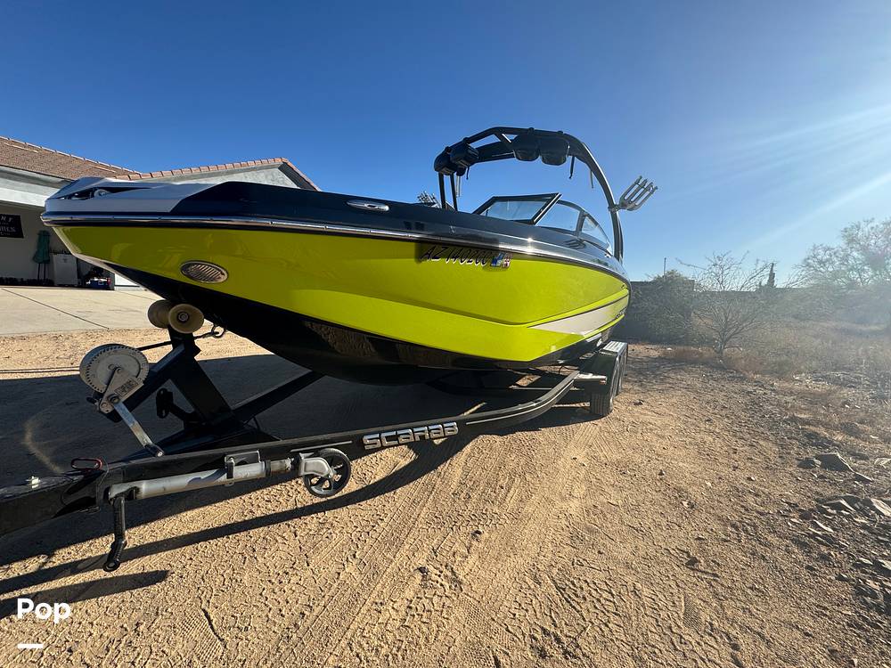 Slide: The Image of Scarab 215 Wake 2015 - 20