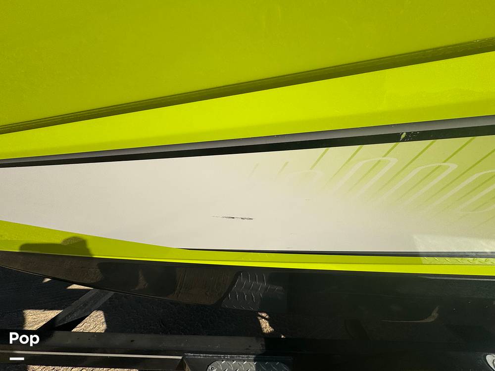 Slide: The Image of Scarab 215 Wake 2015 - 22