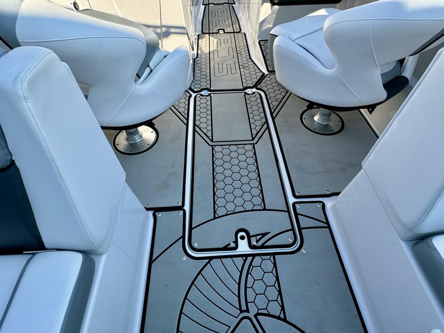 Slide: The Image of Scarab 255 G Jet Boat 2018 - 4565365