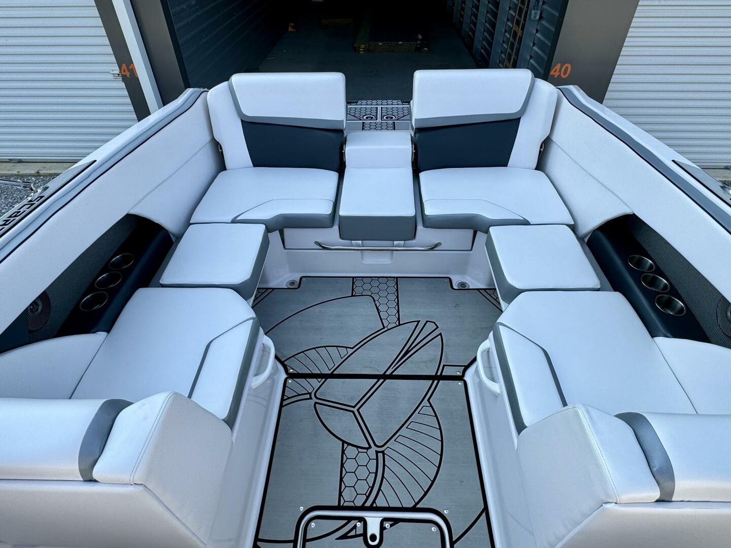 Slide: The Image of Scarab 255 G Jet Boat 2018 - 4565388