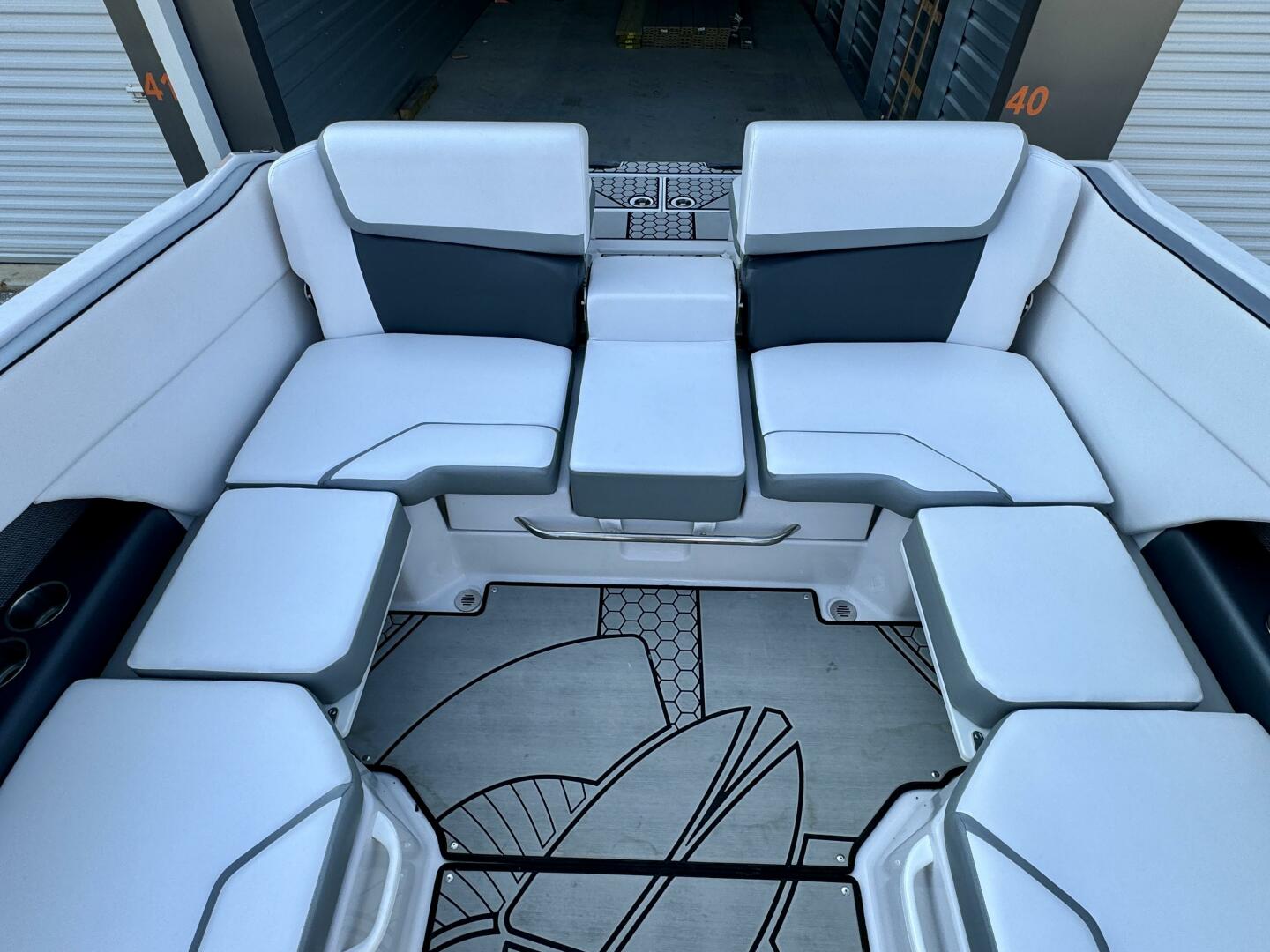 Slide: The Image of Scarab 255 G Jet Boat 2018 - 4565397